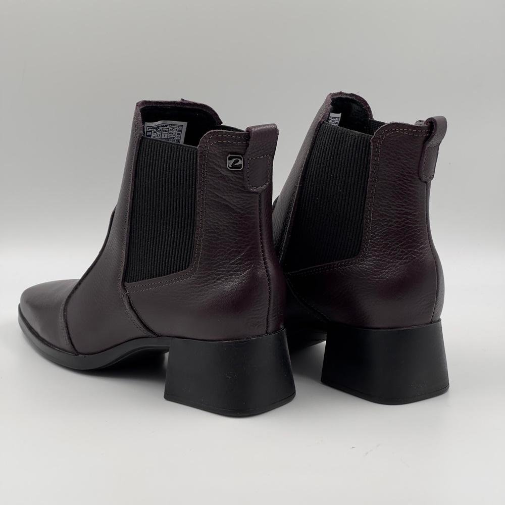 Bota Pegada Cano Curto Salto Médio Feminina Marrom 3