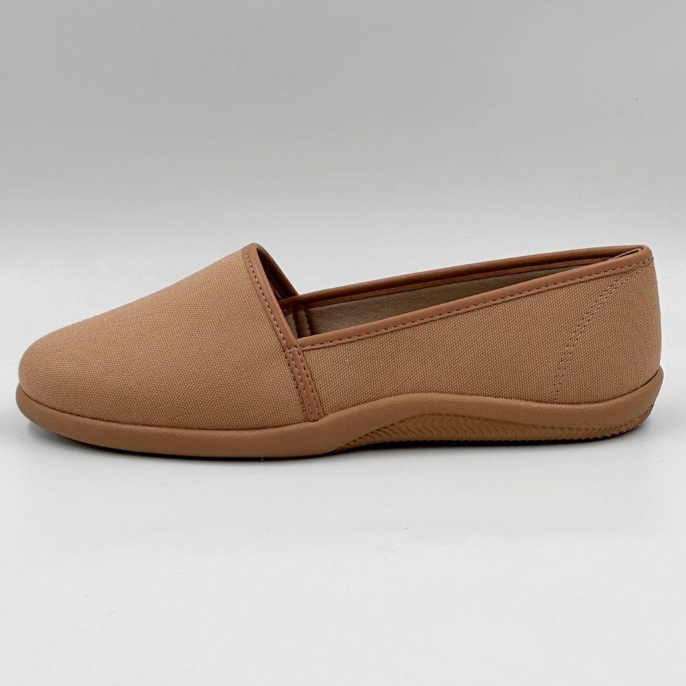 Sapatilha Moleca Fechada Bico Redondo Feminina Marrom 1