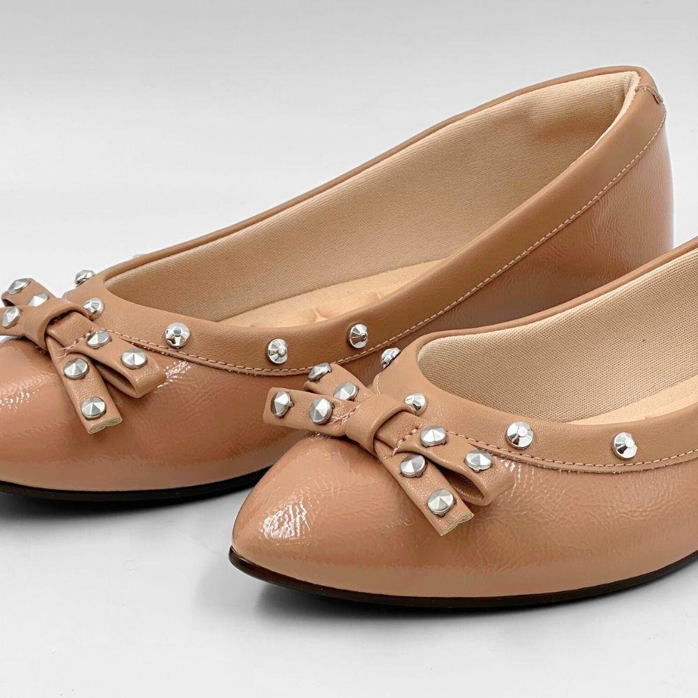 Sapatilha Moleca Bico Fino em Verniz com Laço Feminina Nude 3