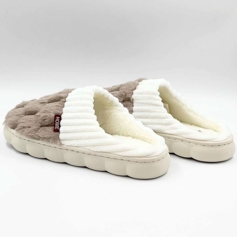 Pantufa Europa Nuvem Bia em Pelo e Fleece Feminina 3