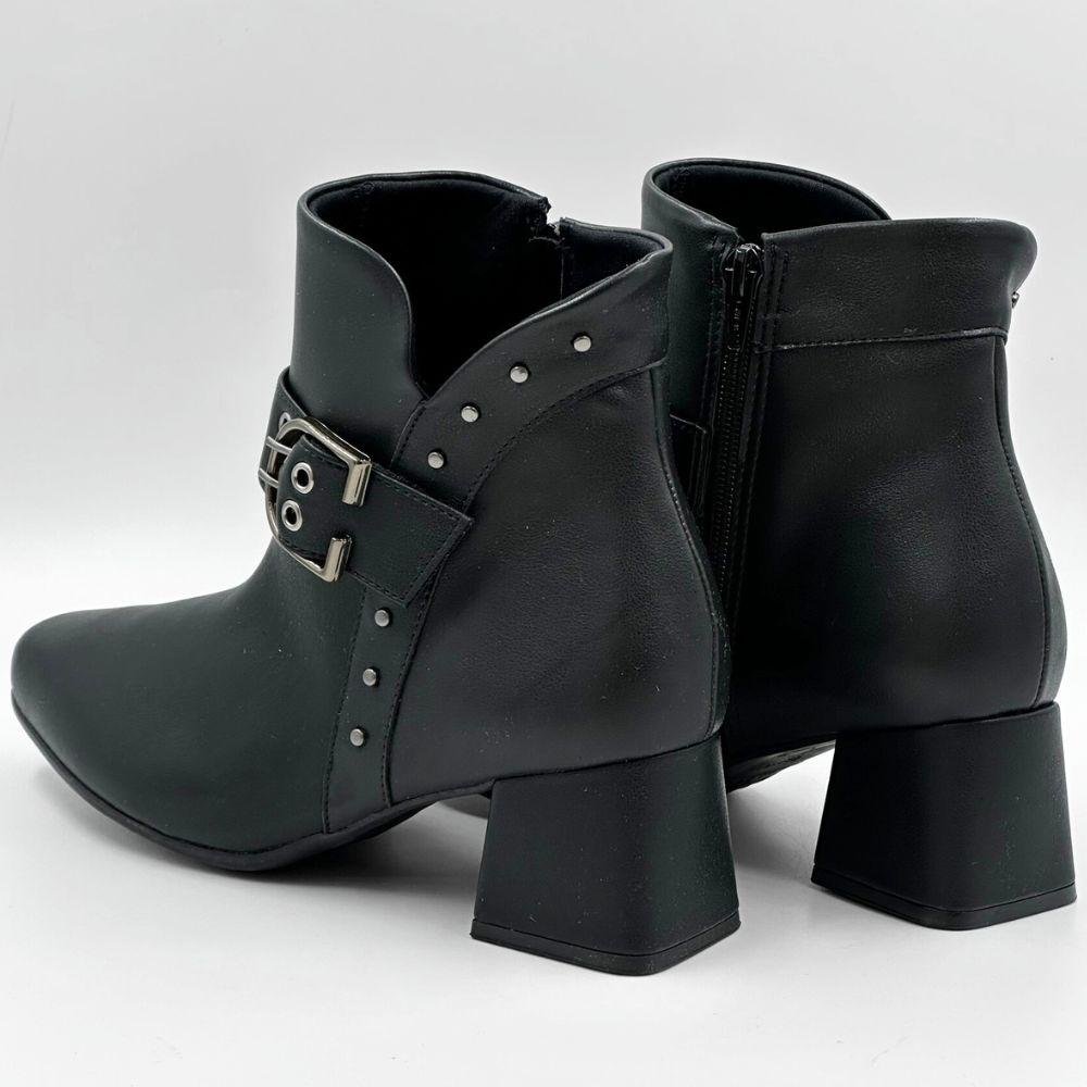 Bota Piccadilly Cano Curto com Aplicações Salto Médio Feminina Preto 3