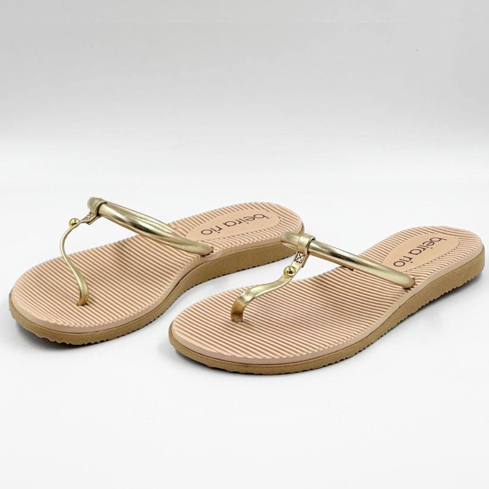 Tamanco Beira Rio Rasteira Metalizado de Dedo Feminino Dourado 2