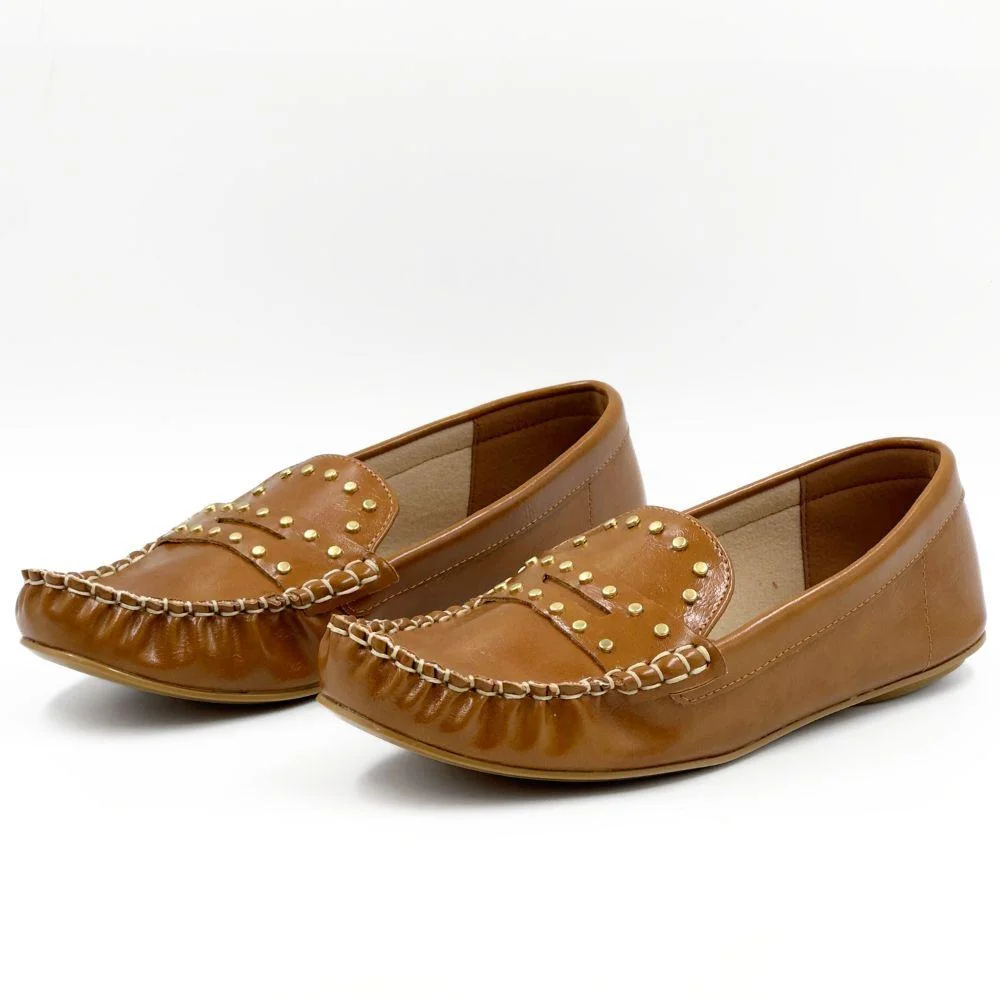 Sapato Vizzano Mocassim em Verniz com Aplicações Feminino Marrom 2