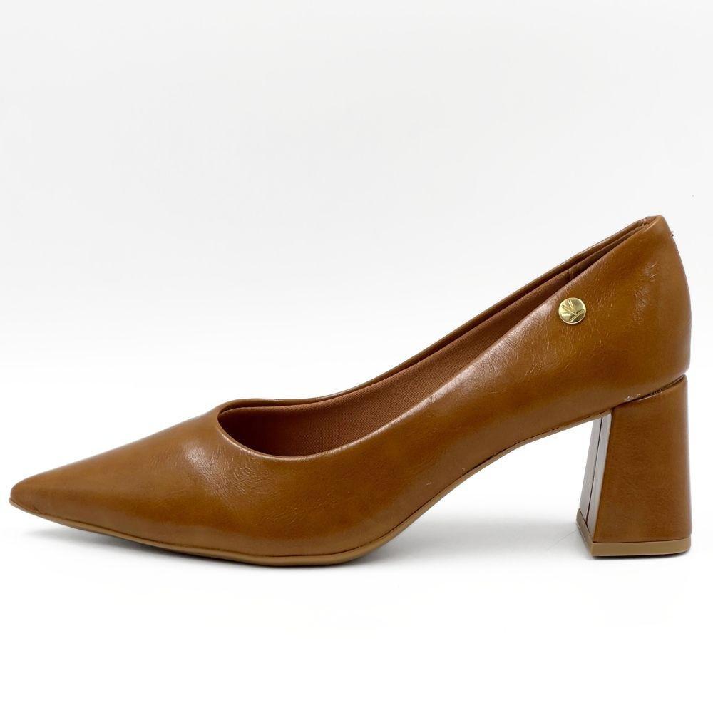 Sapato Vizzano em Verniz Bico Fino Salto Bloco Feminino