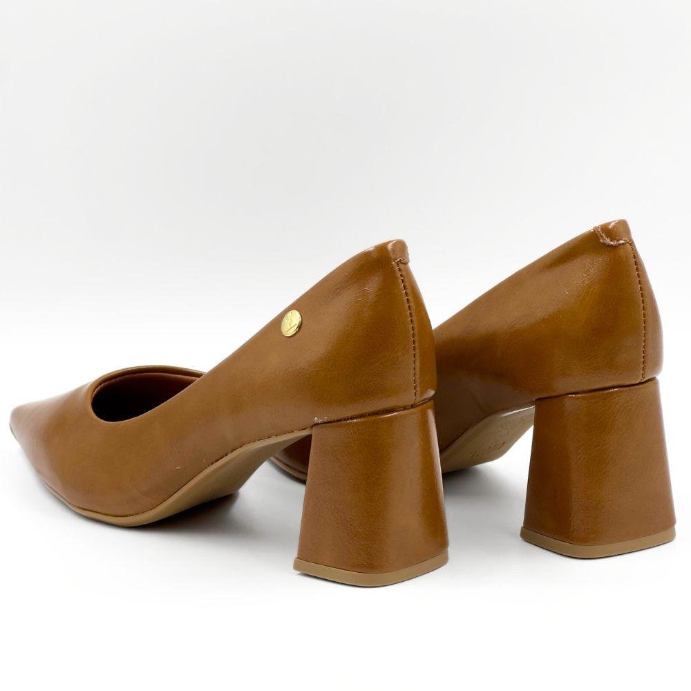 Sapato Vizzano em Verniz Bico Fino Salto Bloco Feminino Marrom 3