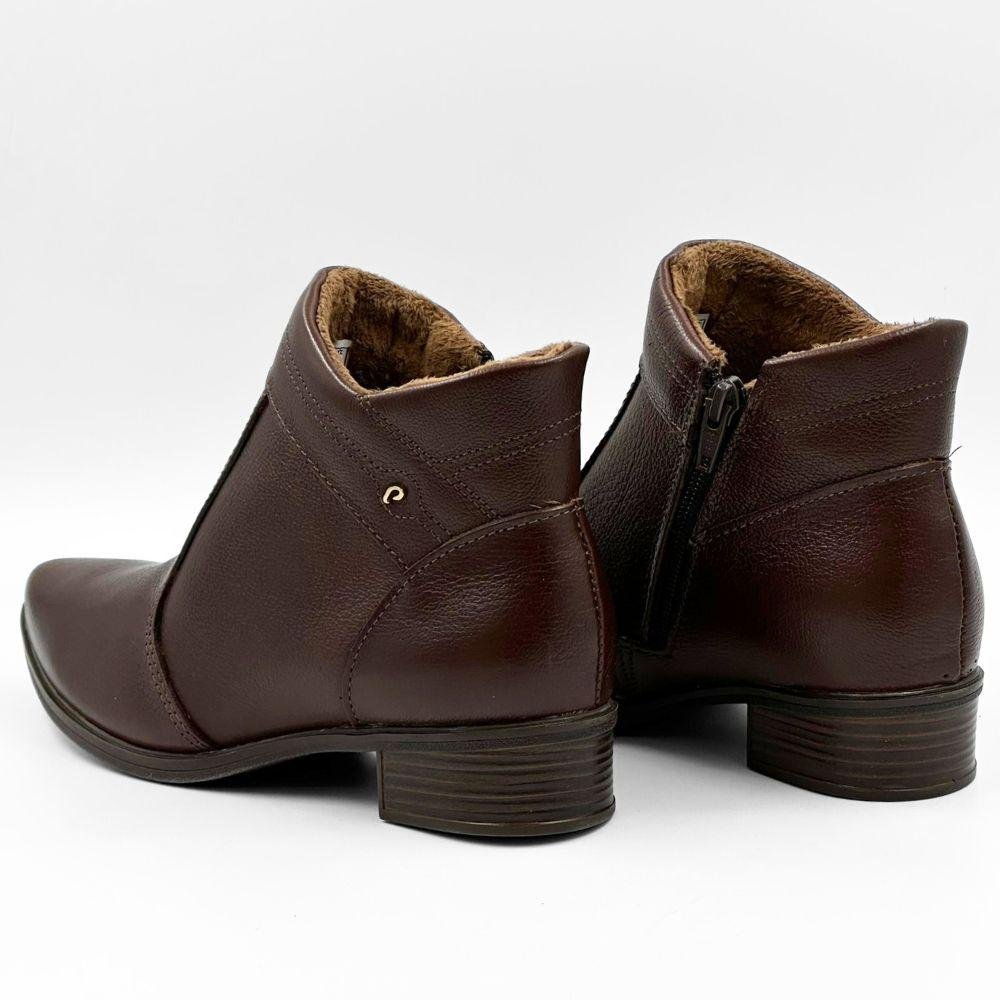 Bota Pegada Cano Curto com Salto Baixo Bico Fino Feminina Marrom 3