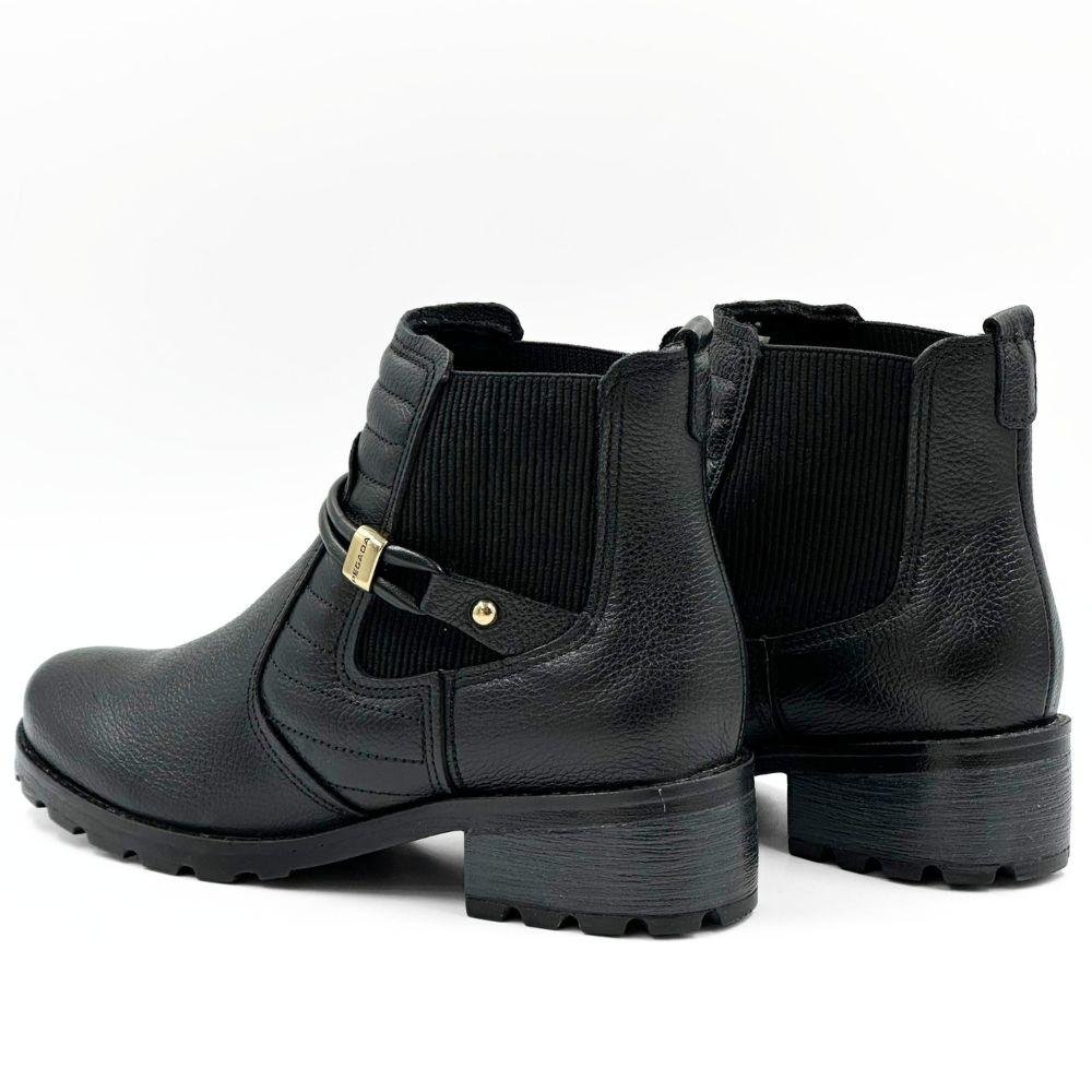 Bota Pegada Cano Curto Salto Baixo Tratorado Feminina Preto 3