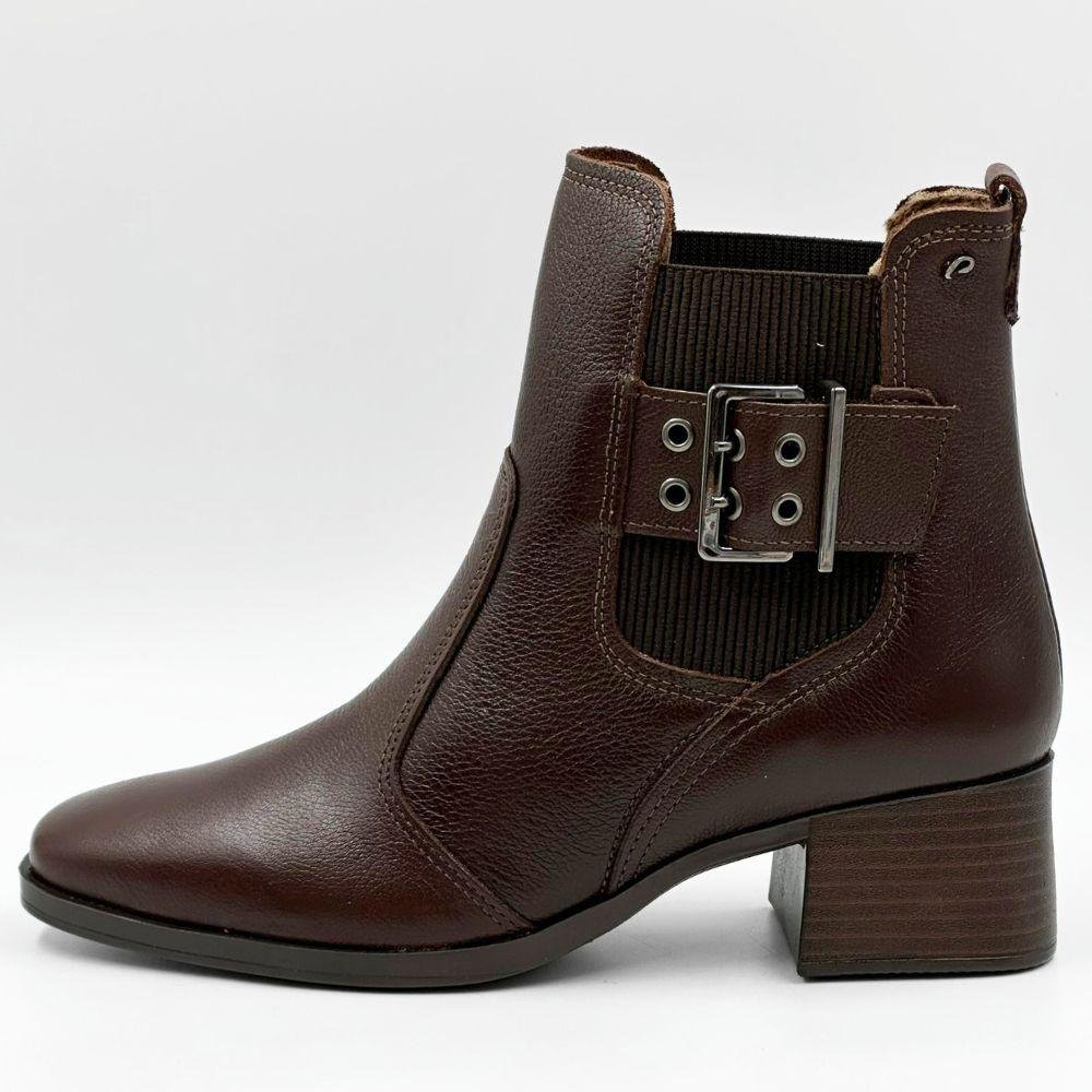 Bota Pegada Cano Curto com Fivela Salto Médio Feminina