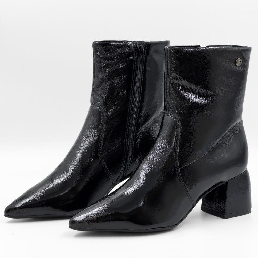 Bota Bottero em Verniz Cano Curto Salto Médio Feminina Preto 2
