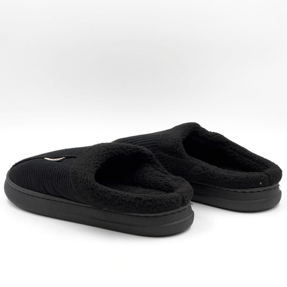 Pantufa Europa Filipe II Veludo Cotelê com Sherpa Masculina Preto 3