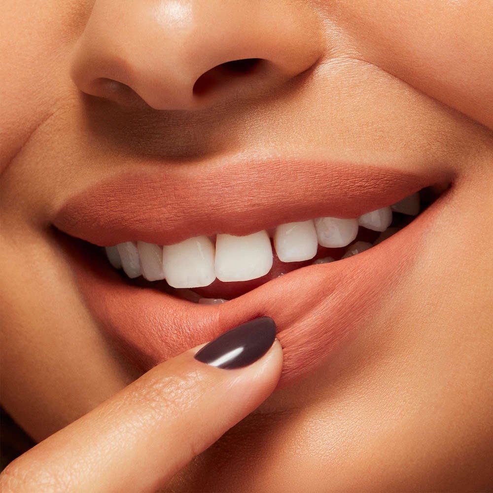 Batom Líquido MAC Locked Kiss Ink Matte - Teaser Teaser 3
