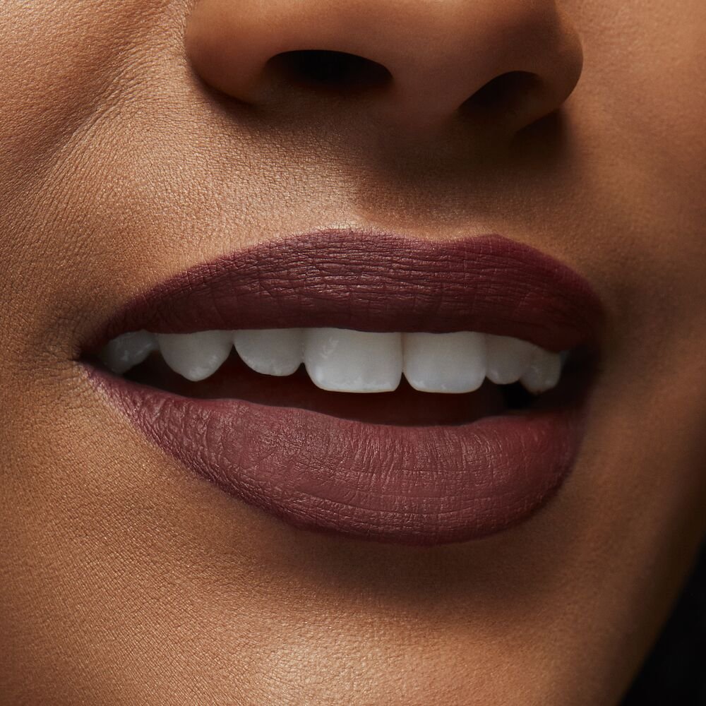 Batom Líquido MAC Locked Kiss Ink Matte Carnivore 6