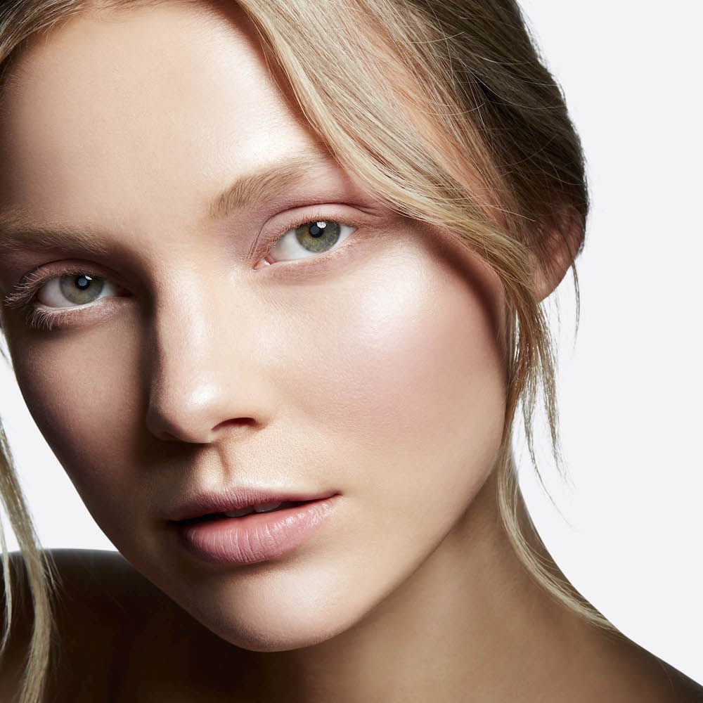 Pó Iluminador MAC Mineralize Skinfinish - Soft Gentle Soft Gentle 3