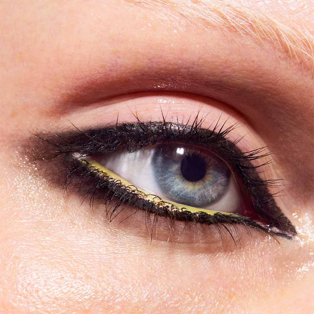 Delineador MAC Colour Excess B-A-N-A-N-A-S 4