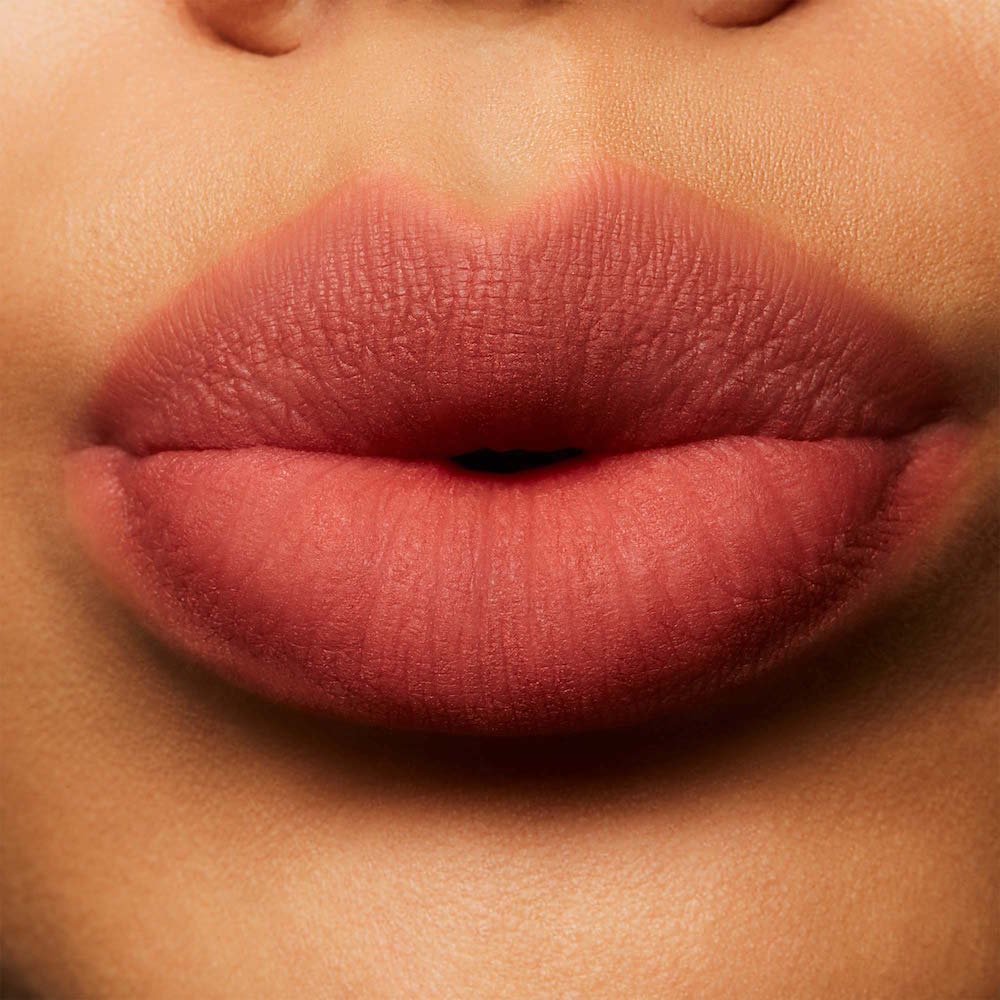 Batom Líquido MAC Powder Kiss Over The Taupe 4