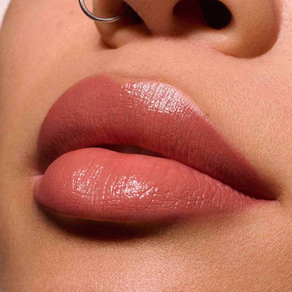 Kit Lip Combo Totally Teddy MAC - VALE 676 | POR 489 ÚNICO 5