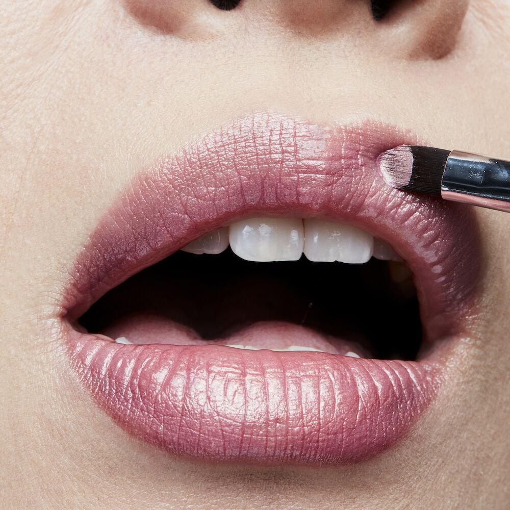 Batom MAC Frost Fabby 4