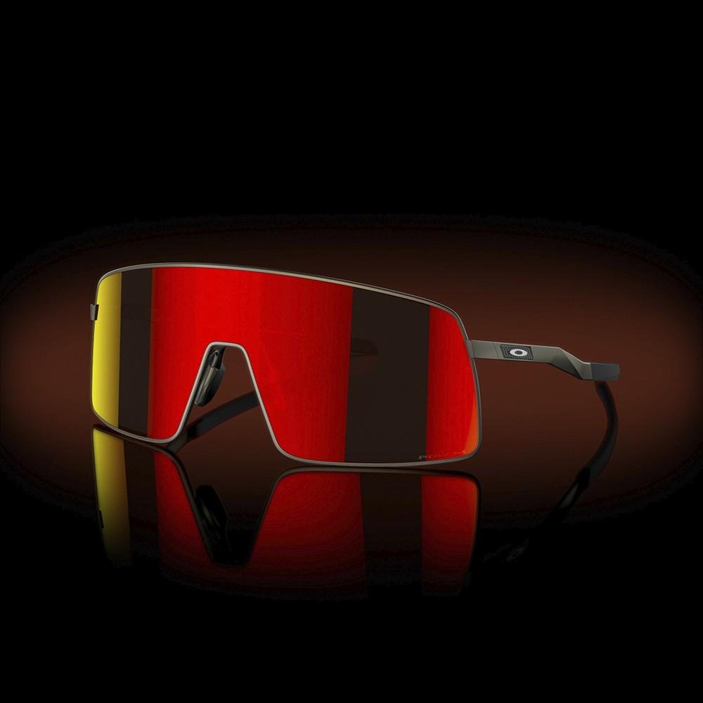 Óculos de Sol Oakley Sutro TI M Satin Carbon Prizm Ruby Preto 4