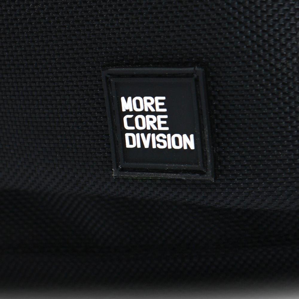Mochila MCD More Core Preto Preto 5