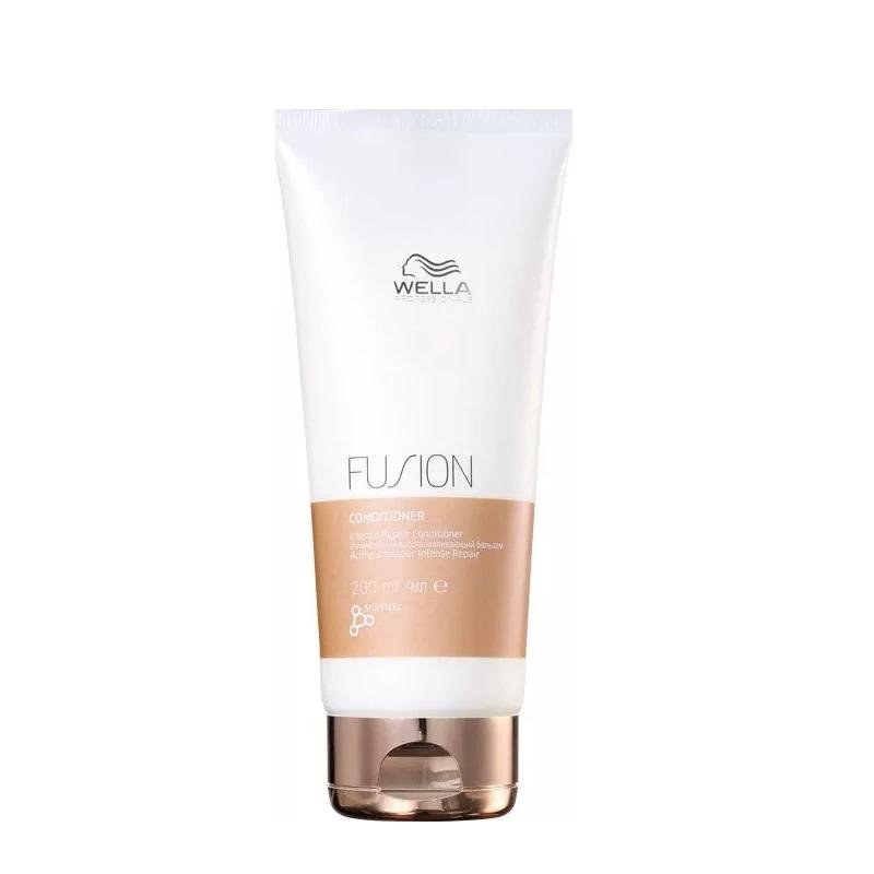 Kit Wella Fusion - Shampoo 250ml + Condicionador 200ml + Óleo OR Light 100ml ÚNICO 4