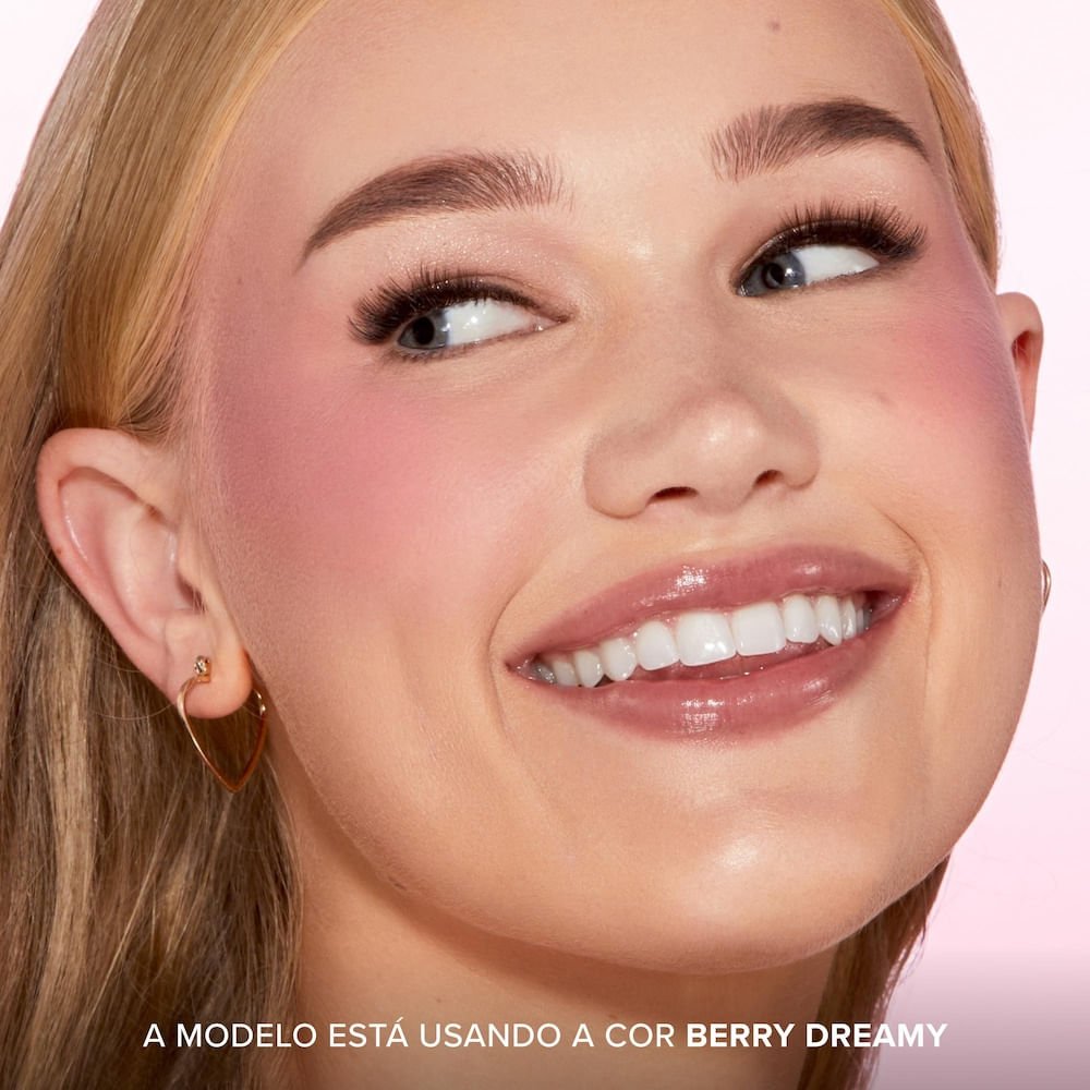 Blush Too Faced Cloud Crush Berry Dreamy 3