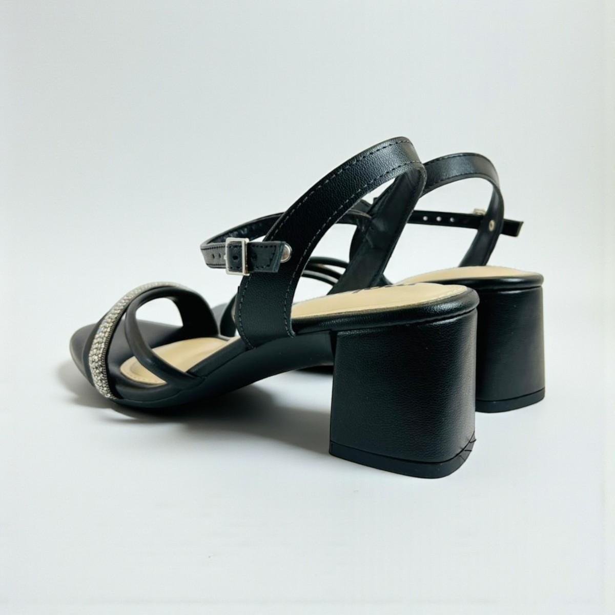 Sandalia Feminina Moleca Napa Salto Bloco Preto 3