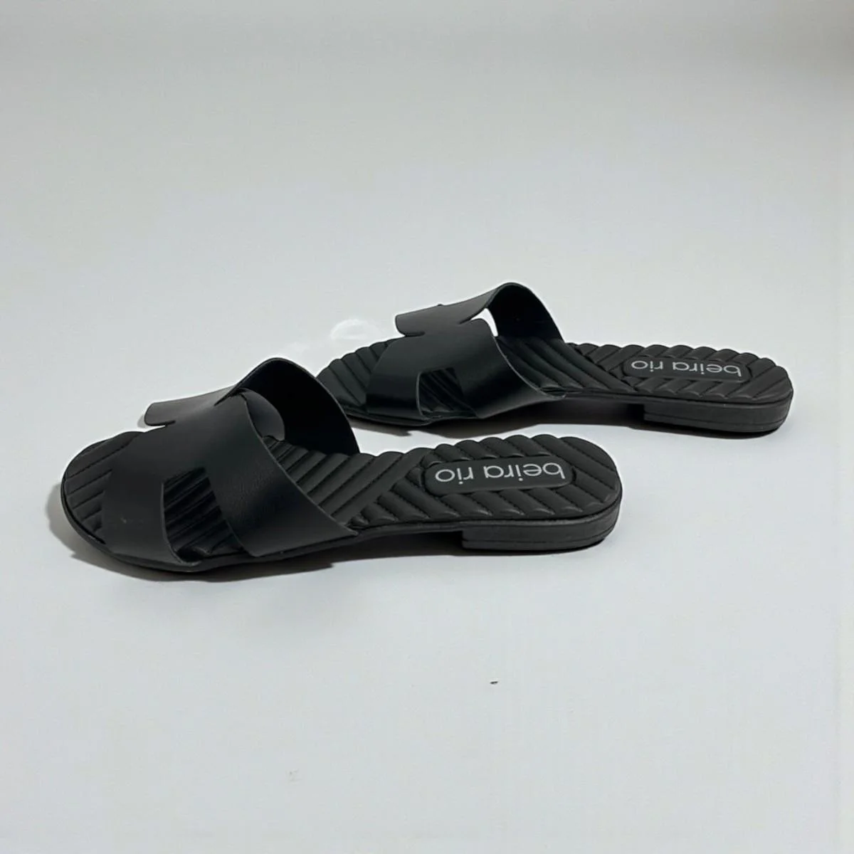 Tamanco Feminino Rasteira Beira Rio Casual Napa Preto 4