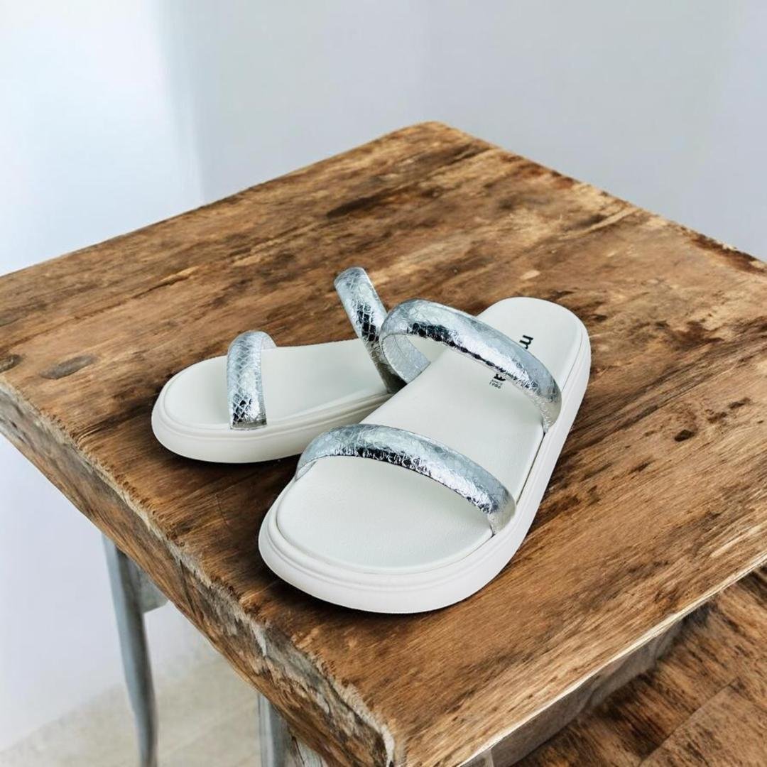 Tamanco Feminino Moleca Napa Ravenna Prata 5