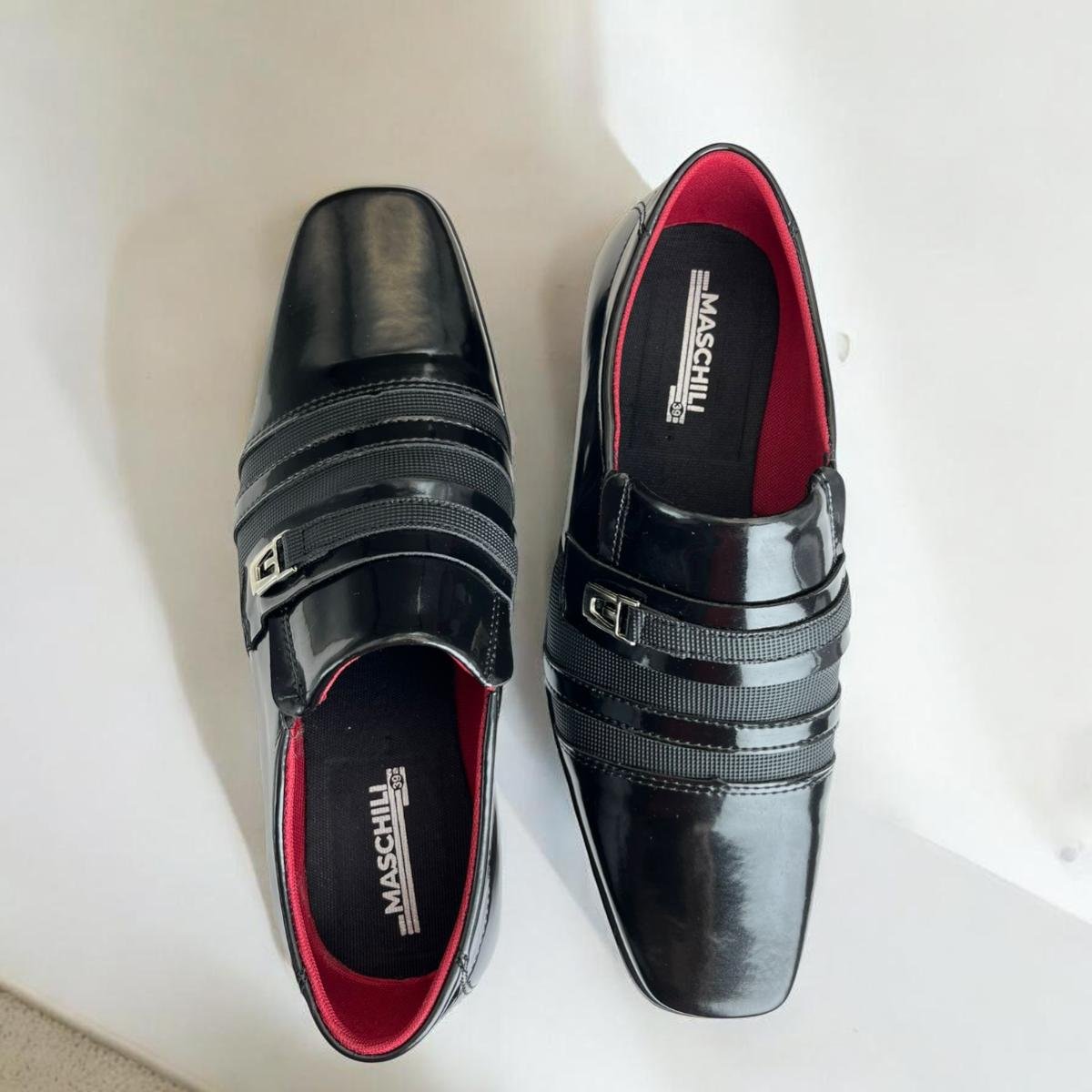 Sapato Maschili Verniz Estiloso Preto 4