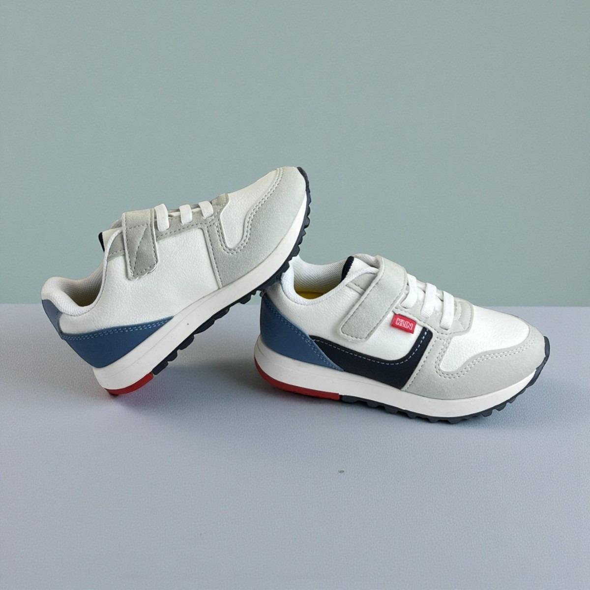 Tenis Esportivo Klin Menino Com um Fecho e Cadarço Branco/Cinza 3