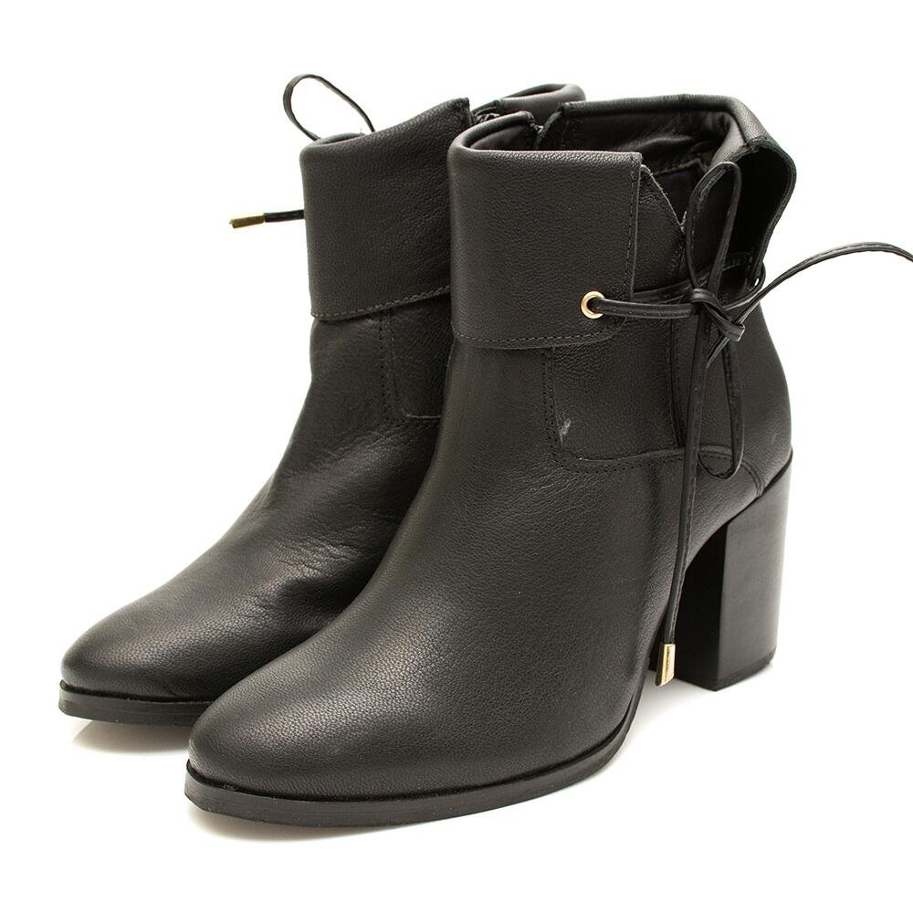 Bota Pattini em Couro Laço Preto Preto 2