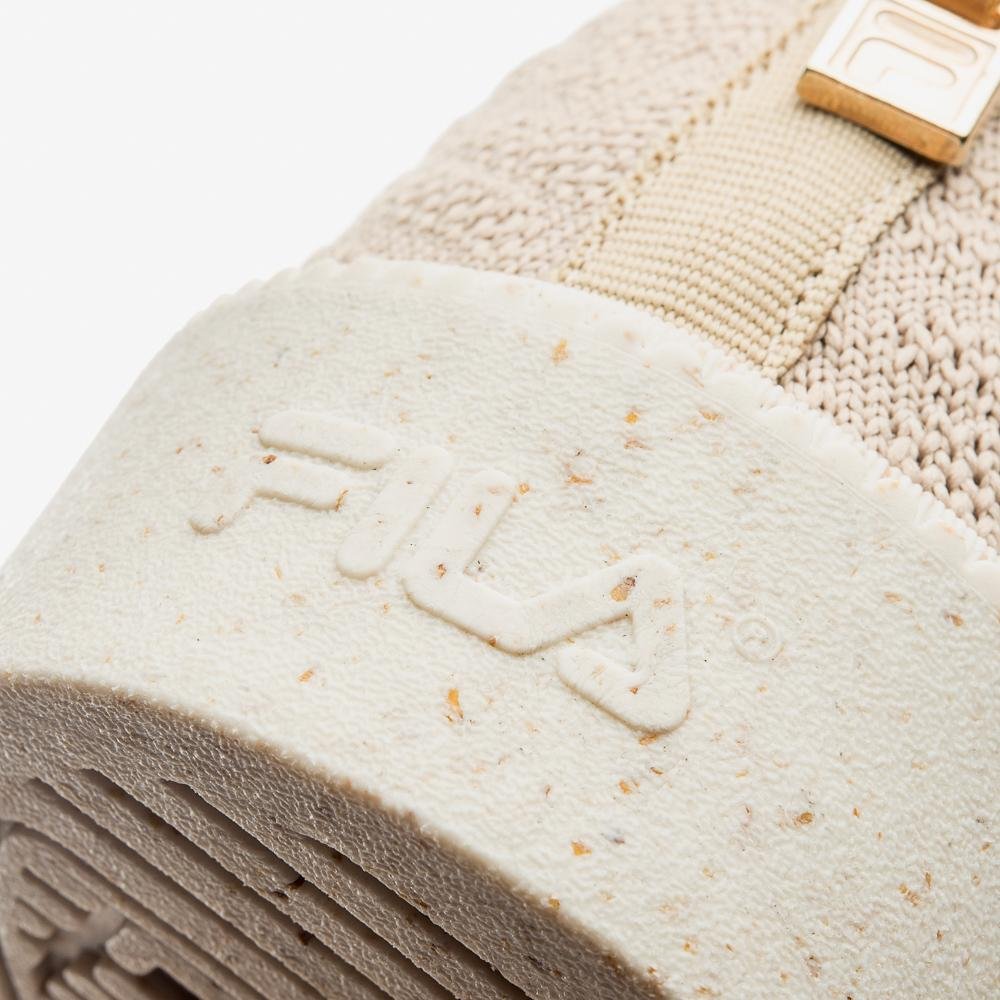 Tênis Fila Sonic Feminino Bege 7