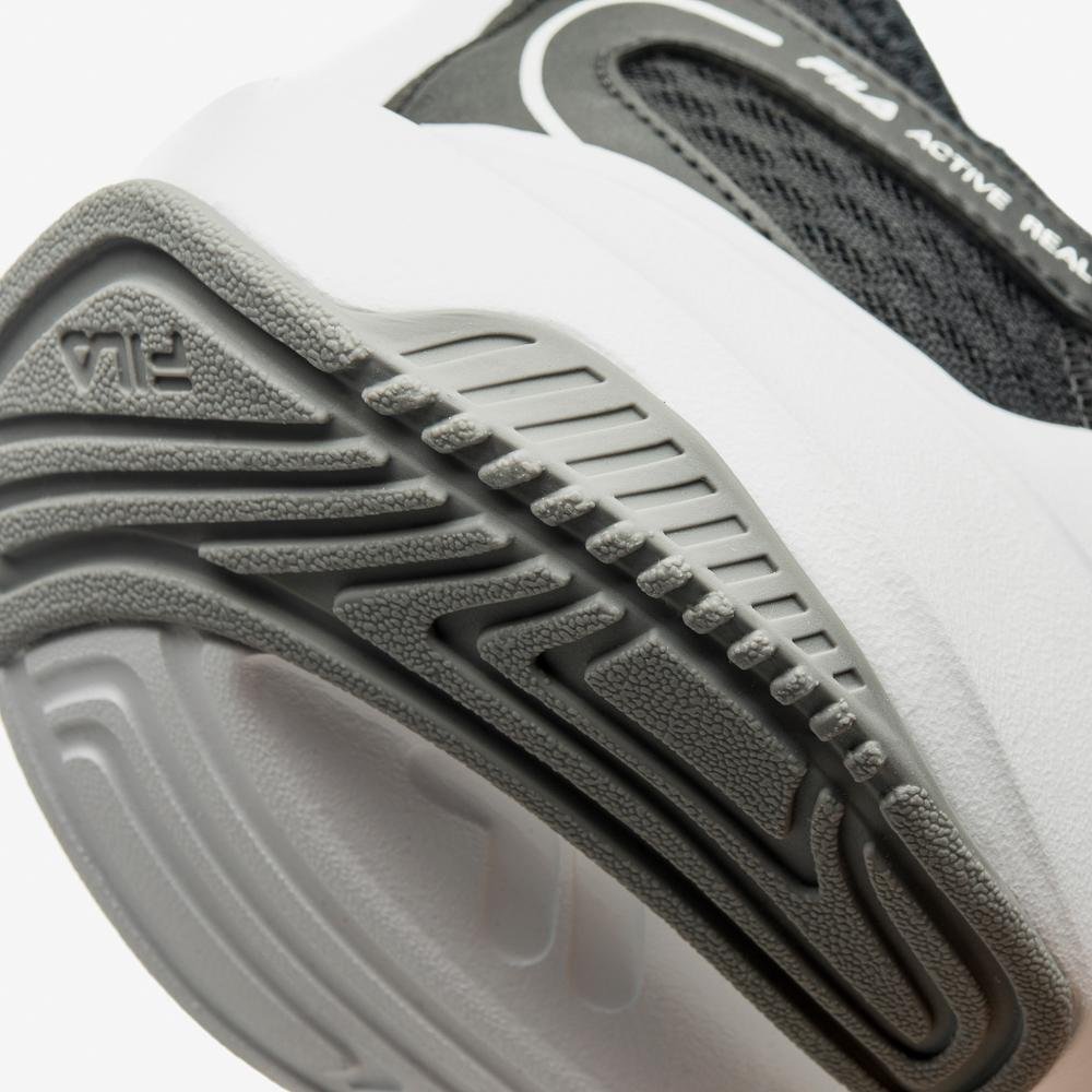 Tênis Fila Vega Feminino Preto/Branco 7