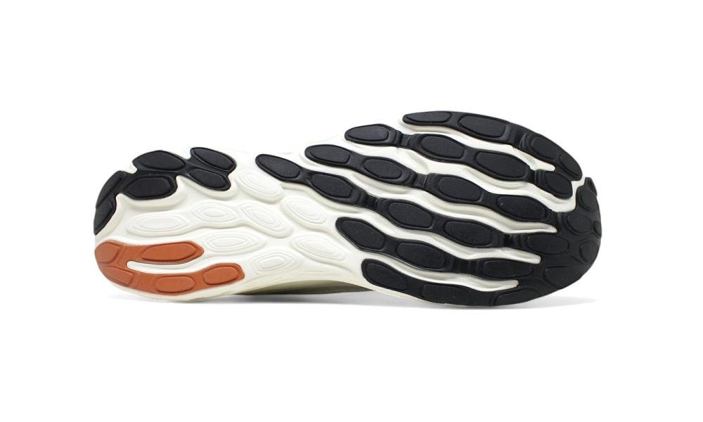 Tenis New Balance Fresh Foam X 1080v13 - masculino - cinza claro Cinza 4