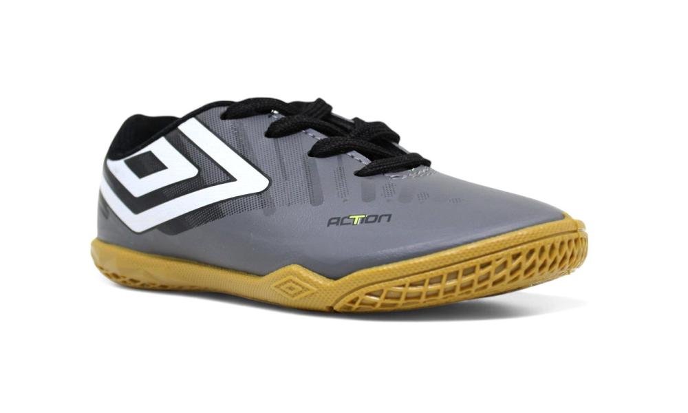 Tenis Futsal Umbro Action Jr Infantil - unissex - grafite e preto Cinza/Preto 2