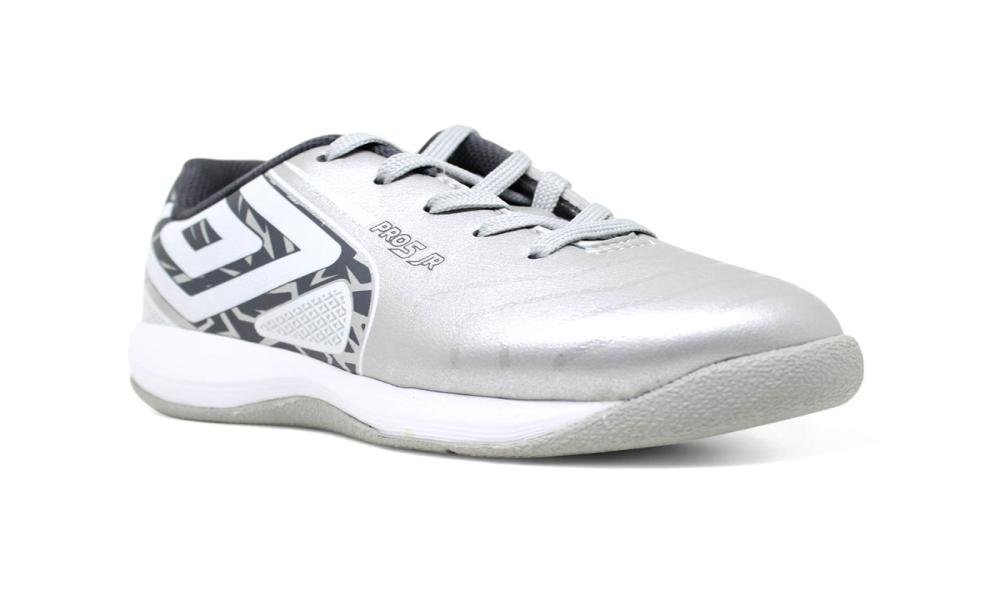Chuteira Futsal Umbro Pro 5 Jr Infantil - unissex - branco e cinza Cinza/Branco 2
