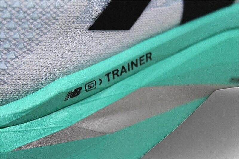 Tenis New Balance Fuelcell Supercomp Trainer V3 - masculino - branco e verde Branco/Verde 6