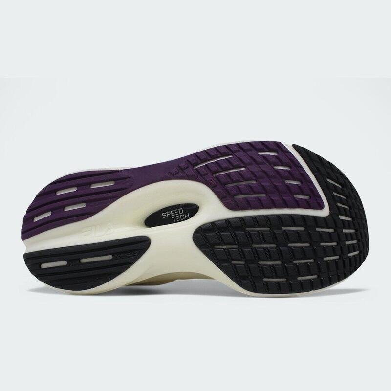 Tenis Fila Racer T2 Xtreme - feminino - bege e laranja Bege 4