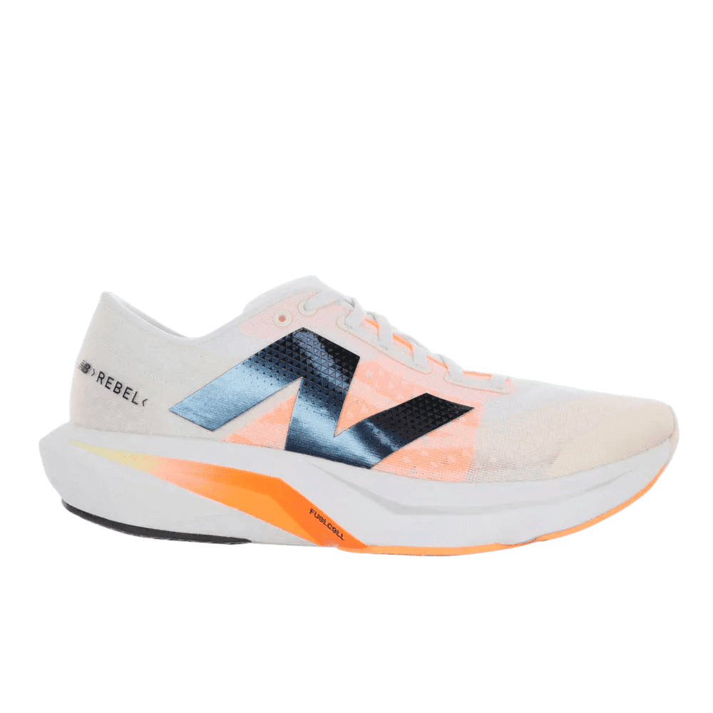Tênis New Balance Fuelcell Rebel V4 - masculino - branco e laranja