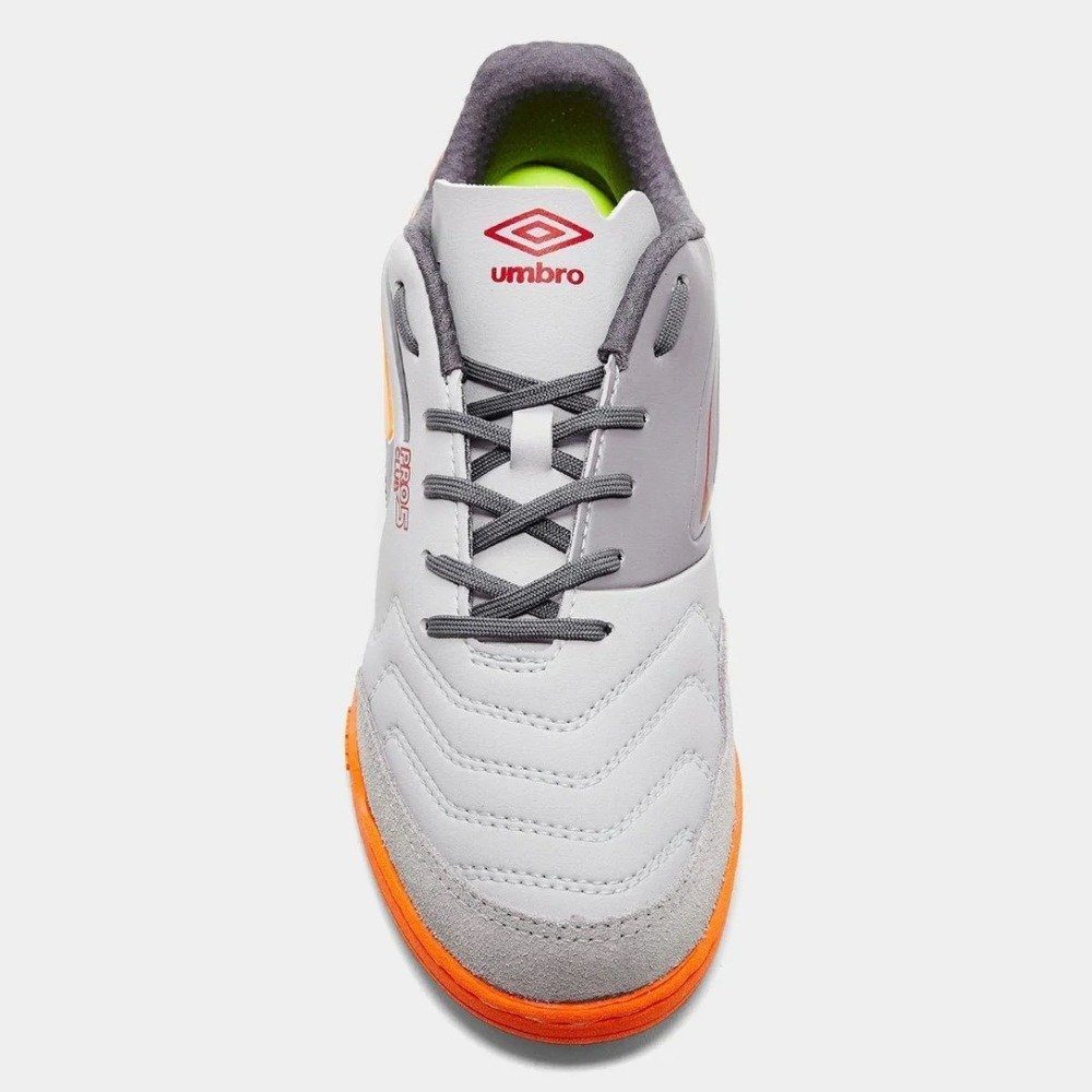 Tênis Futsal Umbro Pro 5 Bump - masculino - cinza e laranja Cinza 3