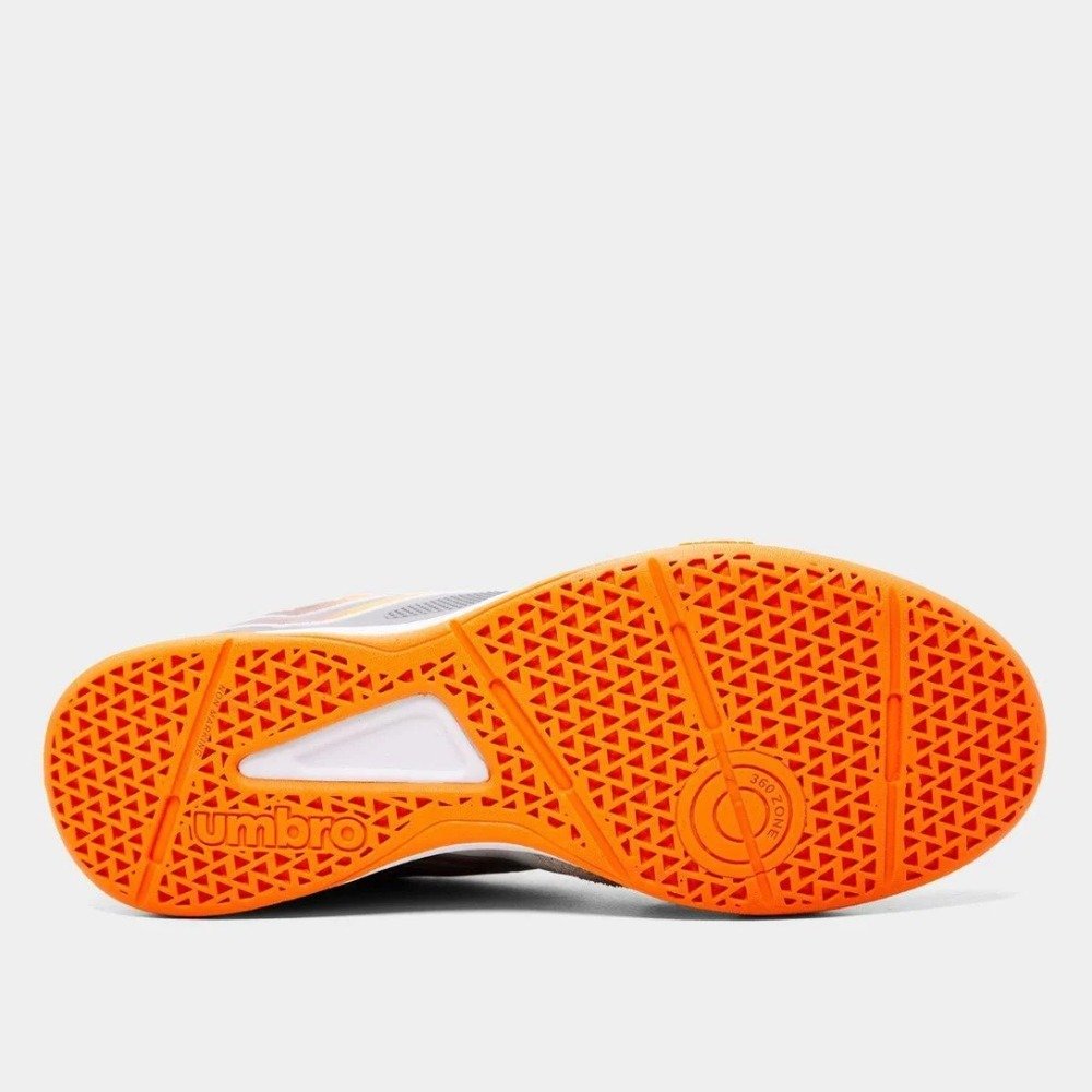 Tênis Futsal Umbro Pro 5 Bump - masculino - cinza e laranja Cinza 6