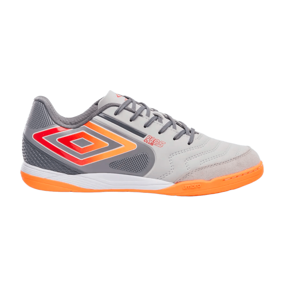 Tenis Futsal Umbro Pro 5 Bump Club Futebol - unissex - cinza e laranja