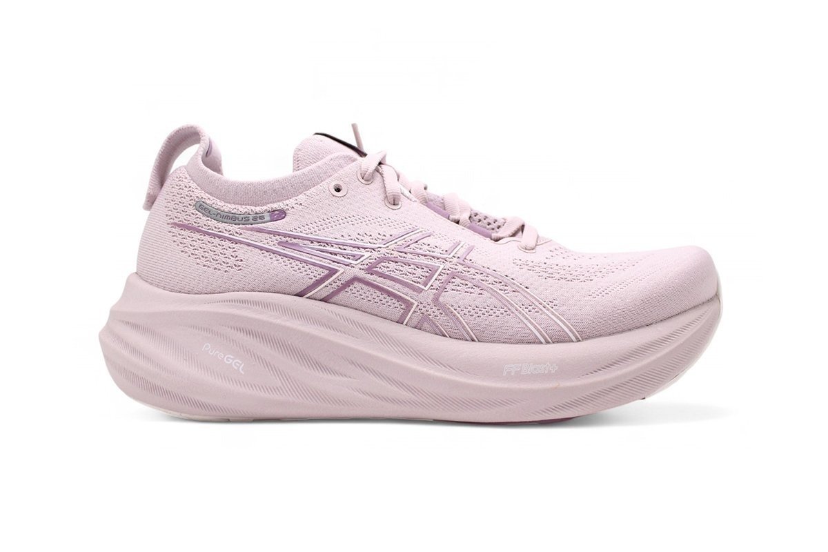Tenis Asics Gel Nimbus 26 - feminino - rosa claro