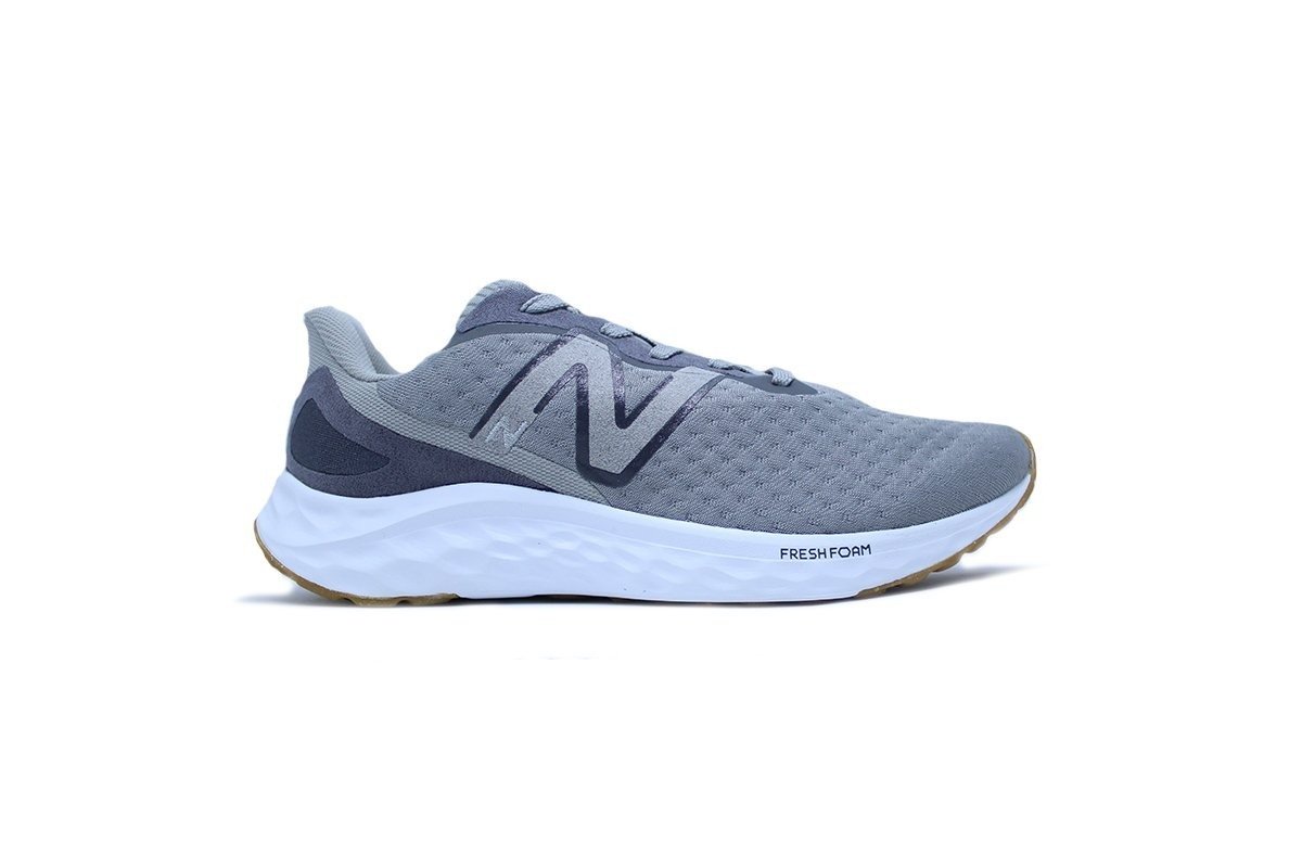 Tenis New Balance Arishiv4 - masculino - cinza e branco