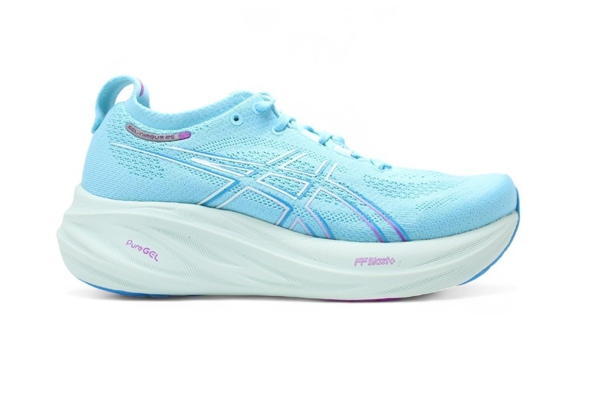 Tenis Asics Gel Nimbus 26 - feminino - azul e branco