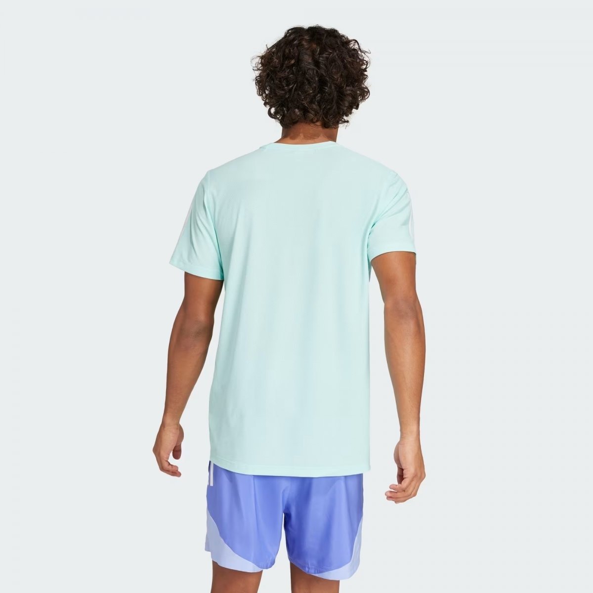 Camiseta Adidas Own The Run Base - masculino - verde e branco Verde 2