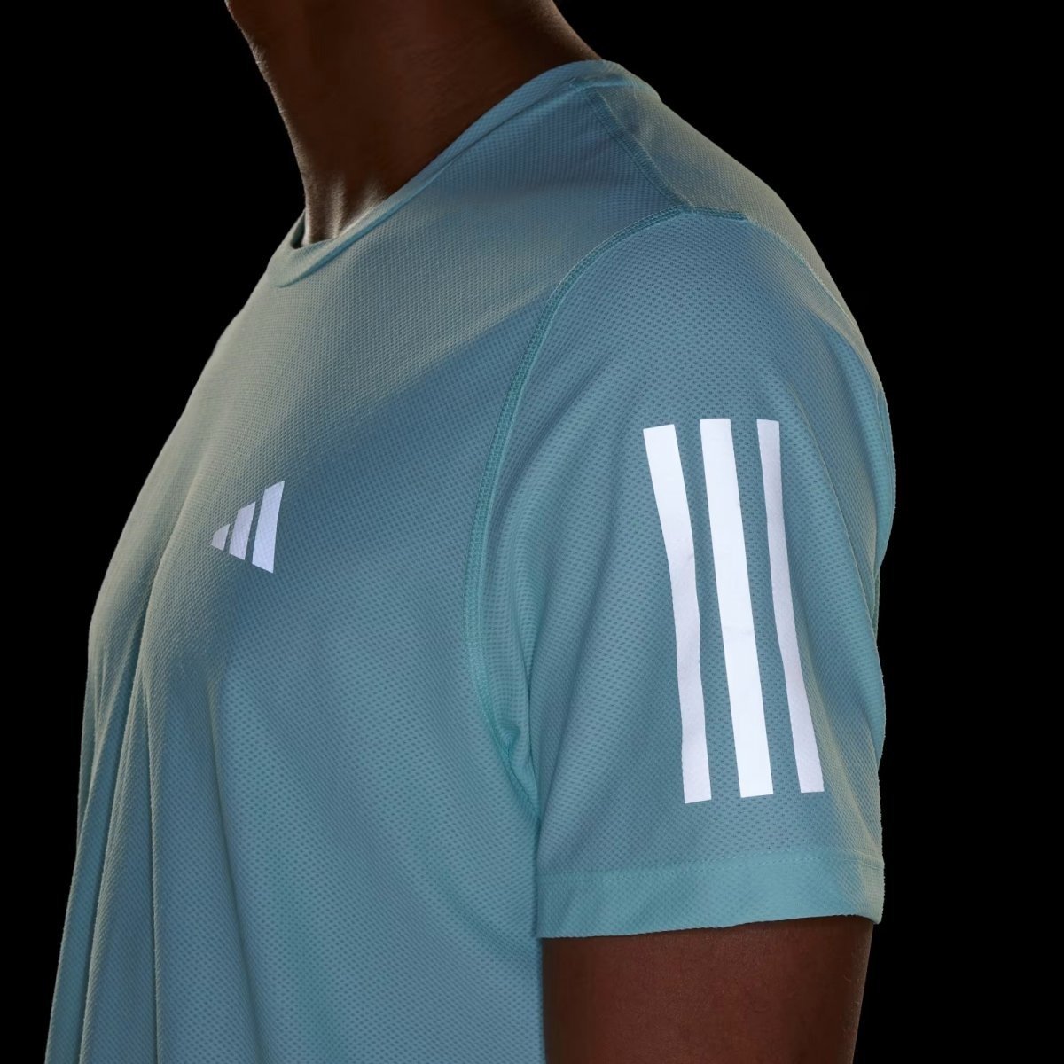 Camiseta Adidas Own The Run Base - masculino - verde e branco Verde 3