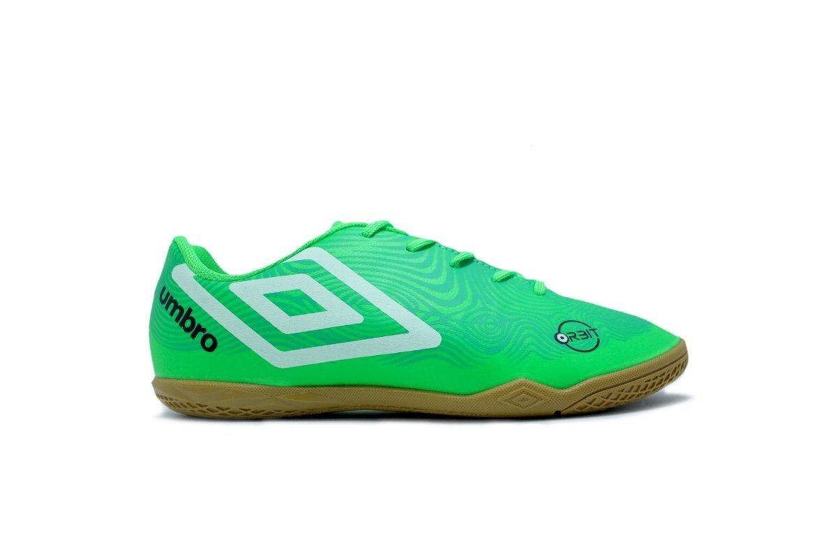 Chuteira futsal/indoor Umbro Orbit - unissex - verde e branco