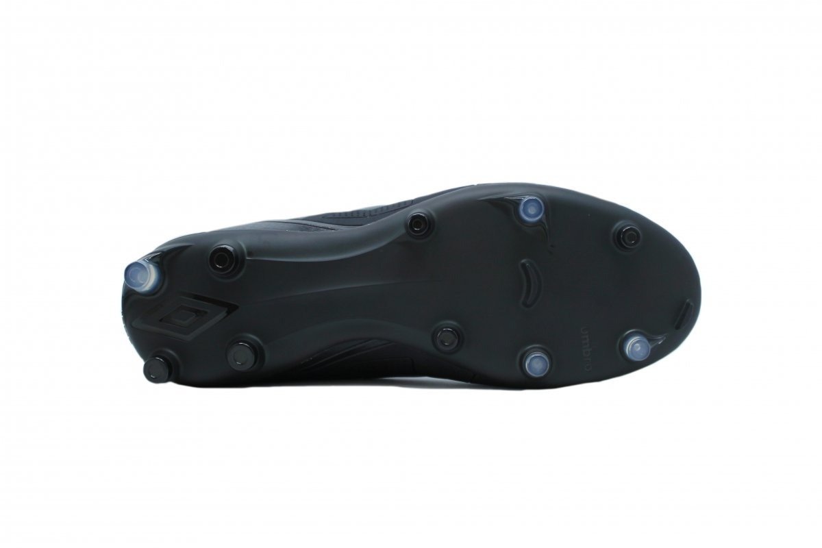 Chuteira campo Umbro Attak Eternal - unissex - preto Preto 4