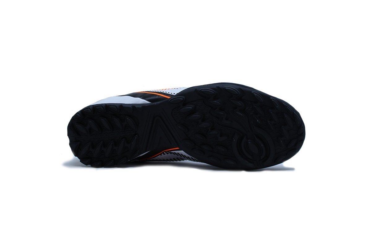 Chuteira Society Umbro Stride - unissex - branco e laranja Branco 4